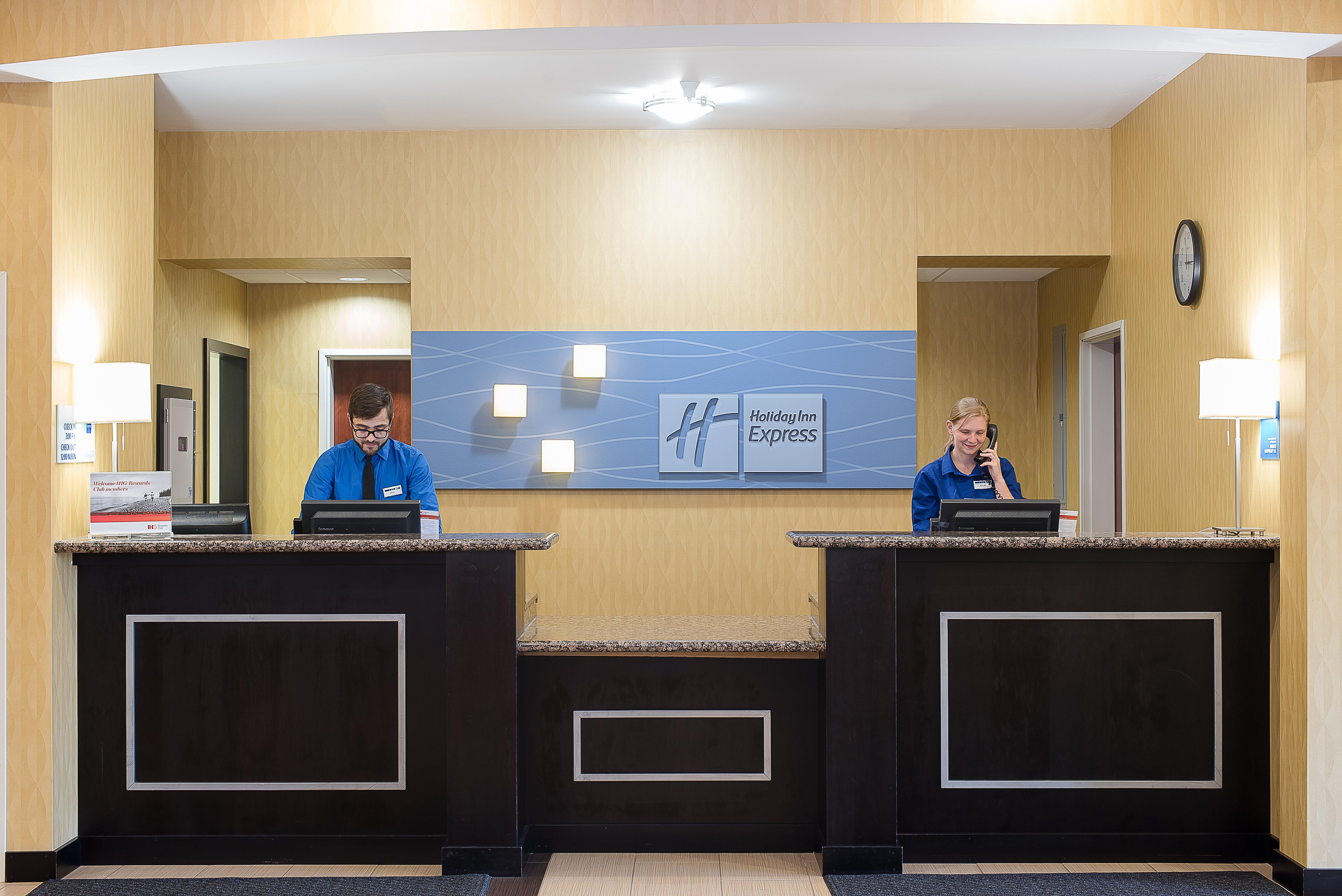 Holiday Inn Express And Suites Lafayette East By Ihg Eksteriør billede