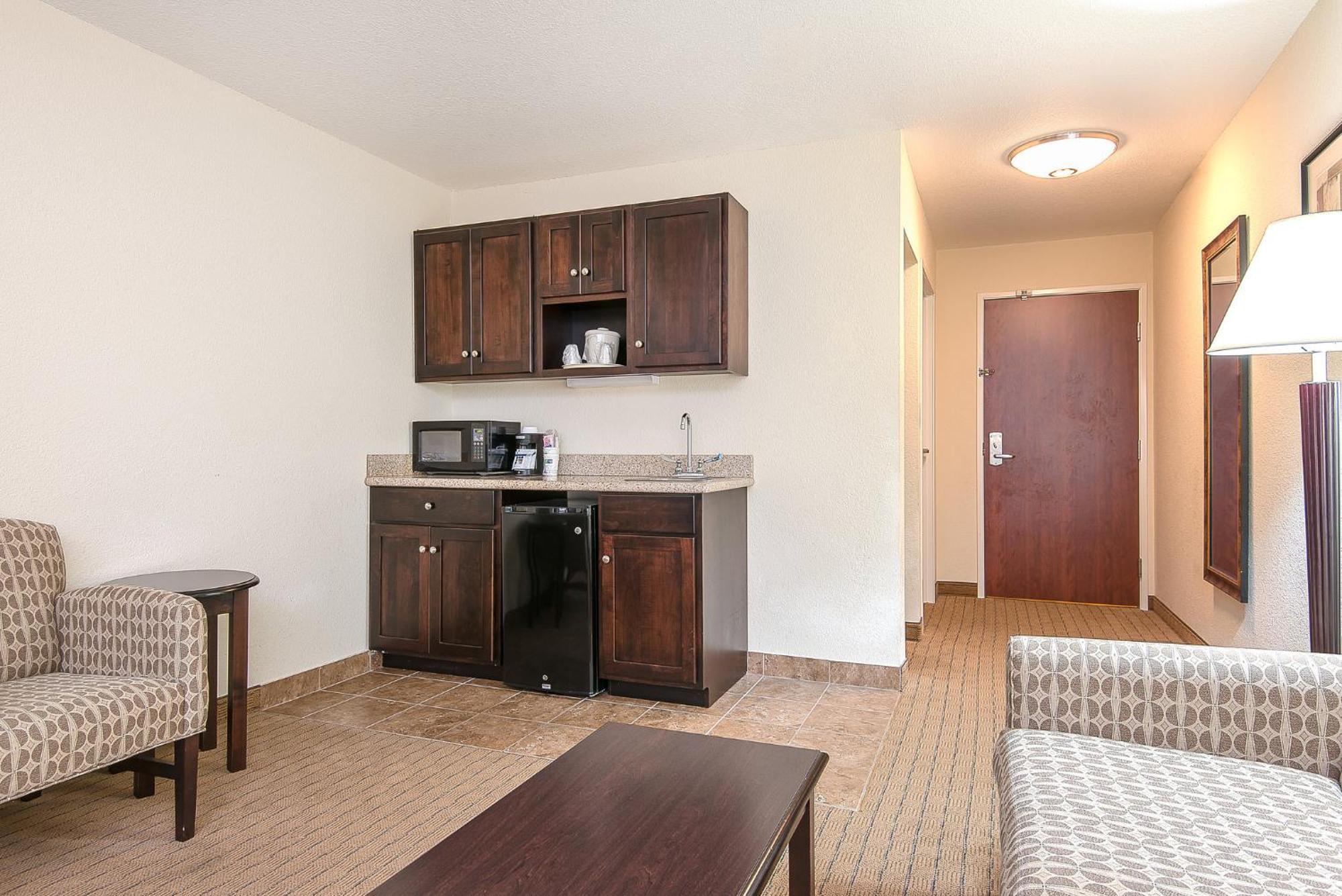 Holiday Inn Express And Suites Lafayette East By Ihg Eksteriør billede